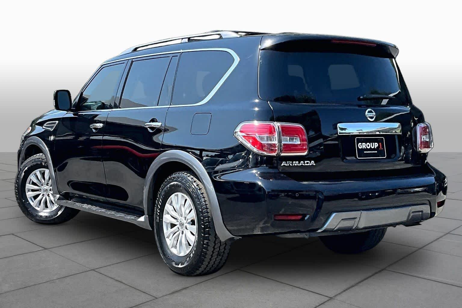 Used 2019 Super Black Nissan SV image 12