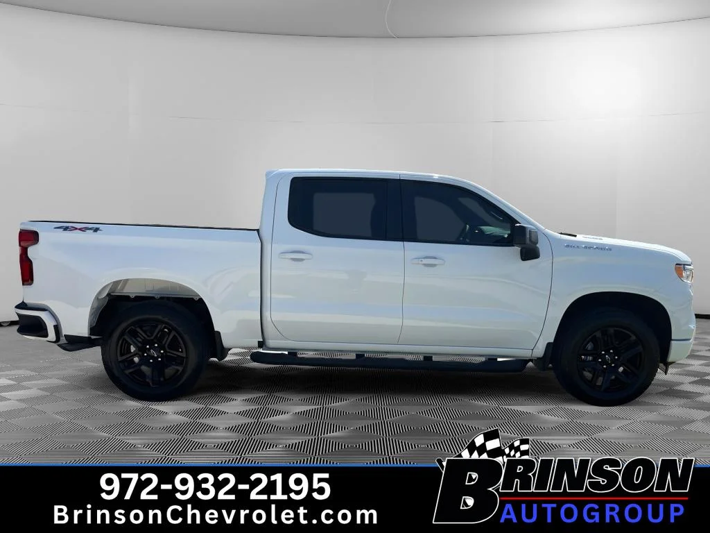 New 2026 Summit White Chevrolet RST image 5