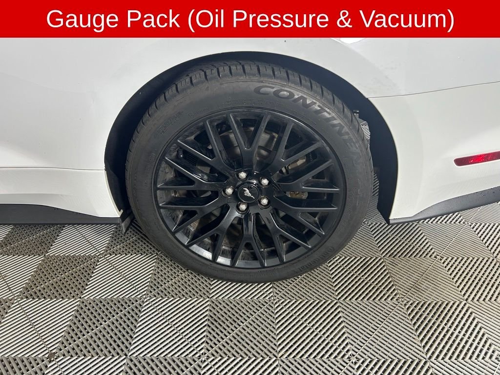 Used 2019 White Ford GT image 21