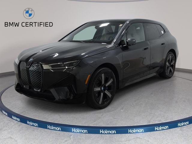 2025 BMW iX xDrive50's photo