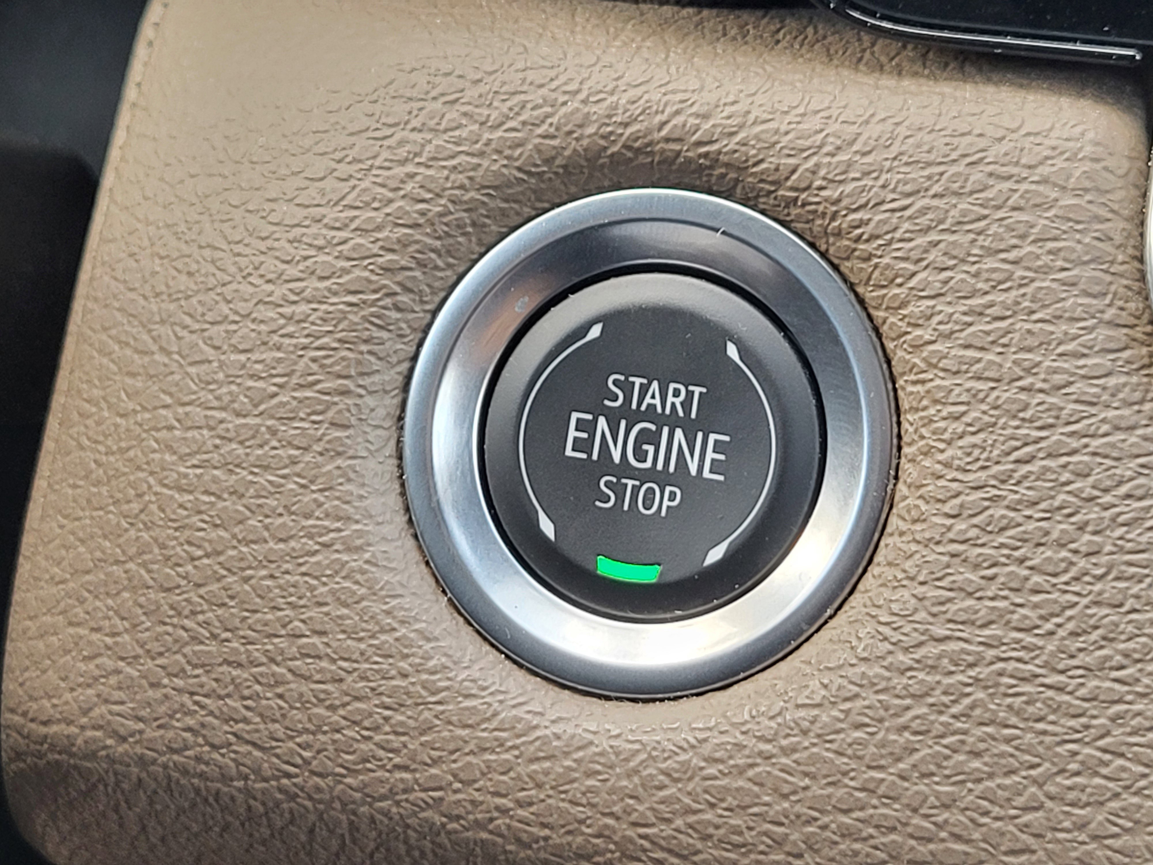 2025 GMC Canyon Denali - Photo 19