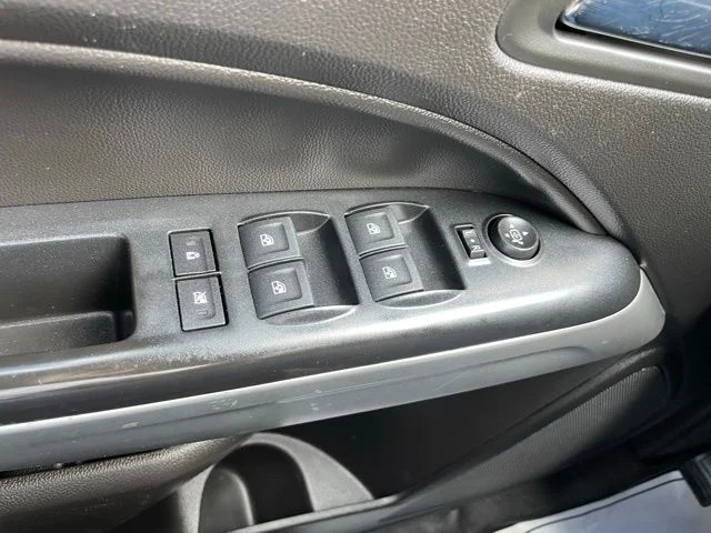 Used 2018 Black Chevrolet LT image 11