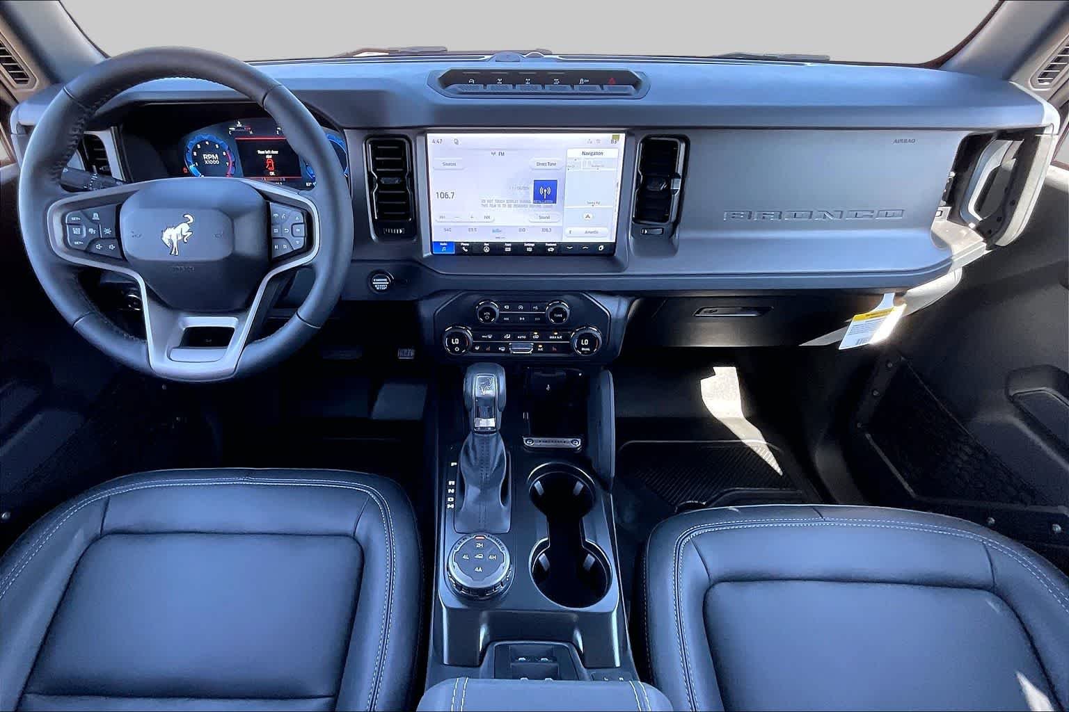 New 2026 Avalanche Gray Ford Badlands® image 5