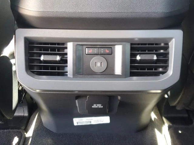 New 2026 Oxford White Ford F-250® Lariat® image 12