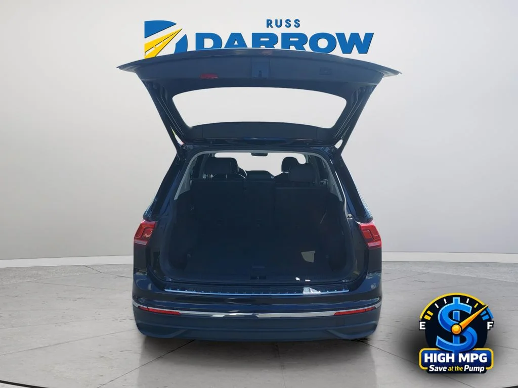 Used 2024 Black Volkswagen 2.0T Wolfsburg Edition image 31