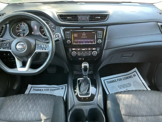 Used 2018 Silver Nissan SV image 20