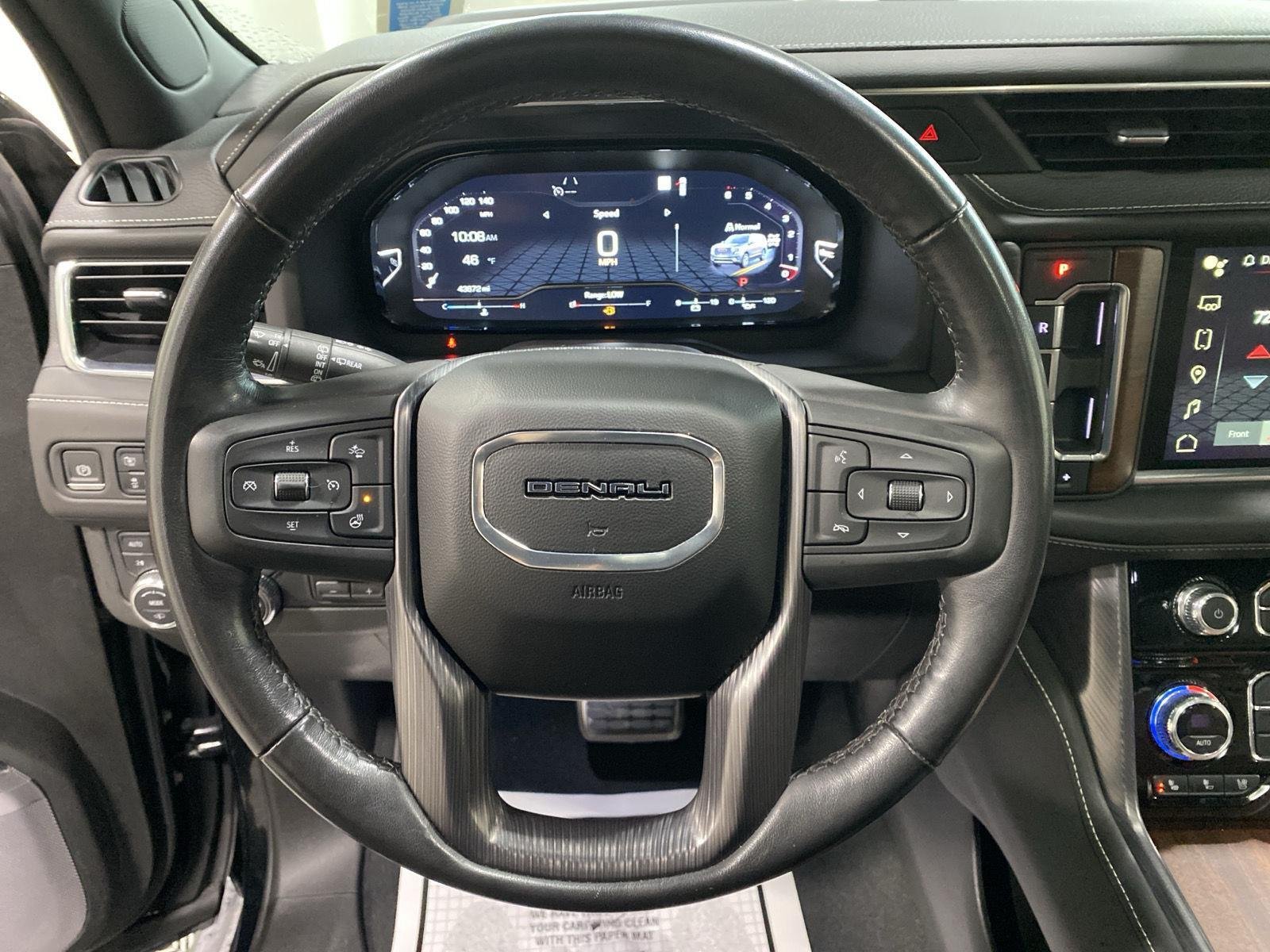 Used 2023 Onyx Black GMC Denali Ultimate image 31