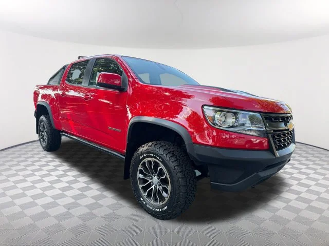 Used 2018 RED HOT Chevrolet 4WD ZR2 image 3