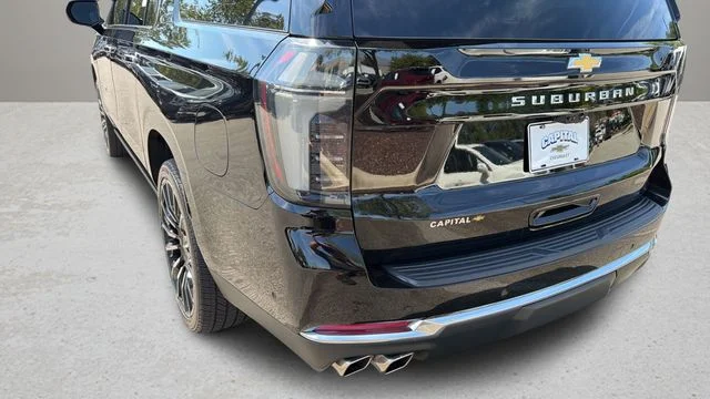 Used 2025 Black Chevrolet High Country image 51