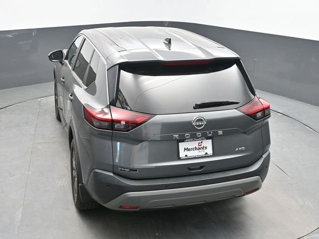 Used 2023 Gray Nissan S image 26