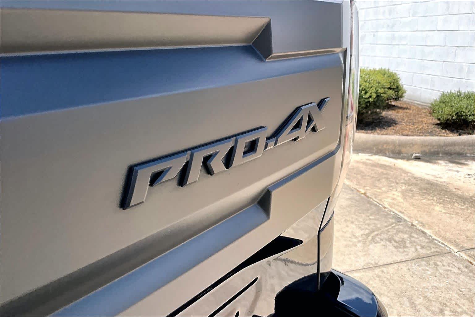Used 2025 Super Black Nissan PRO-4X image 10