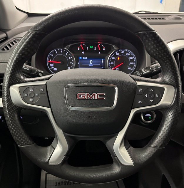Used 2023 White GMC SLE image 11