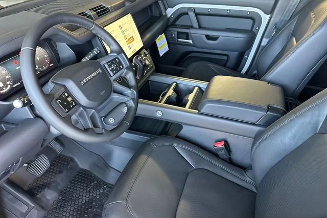 New 2026 Borasco Grey Land Rover S image 9