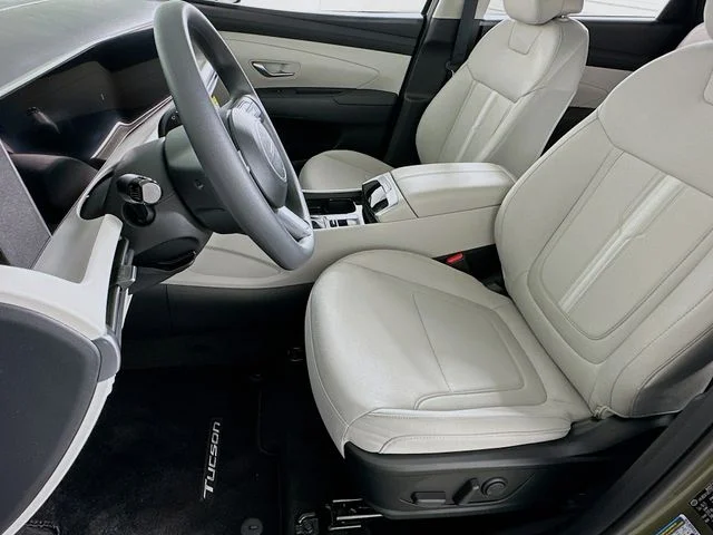 New 2026 Hyundai TUCSON SEL