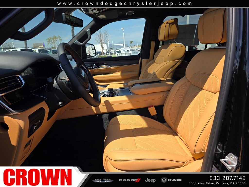 New 2026 High Gloss Black Exterior Paint Jeep Summit Reserve image 18