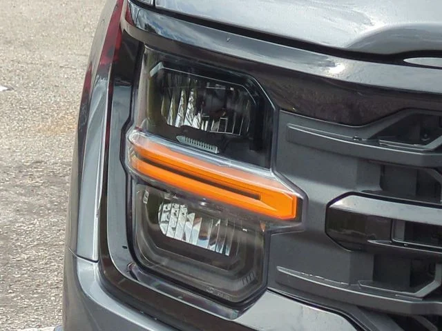 New 2026 Carbonized Gray Metallic Ford XLT image 10