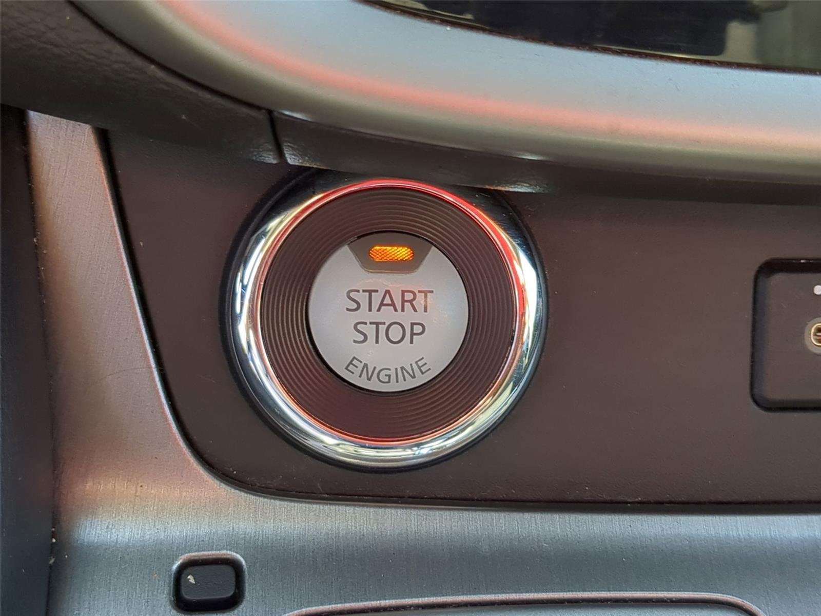 Used 2021 Magnetic Black Pearl Nissan SV image 28