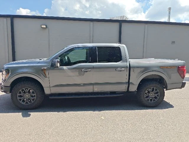 Used 2024 Gray Ford Tremor image 5