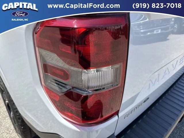Used 2025 White Ford Lariat image 15