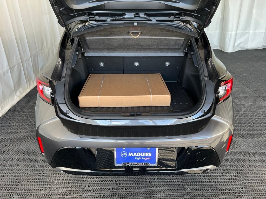 New 2026 Magnetic Gray Metallic with Midnight Black Metallic roof Toyota XSE image 24