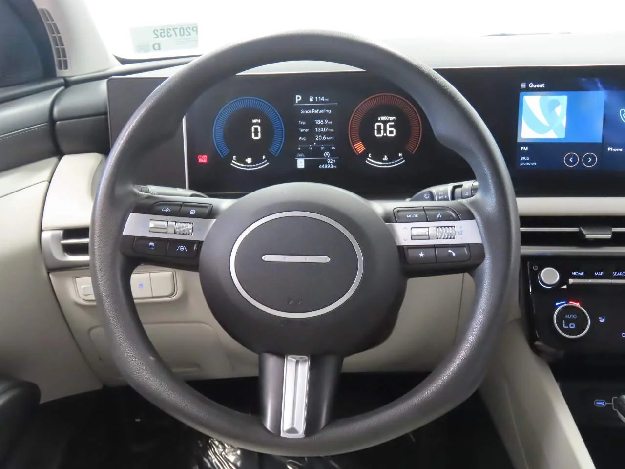 2025 Hyundai Tucson SEL - Photo 9