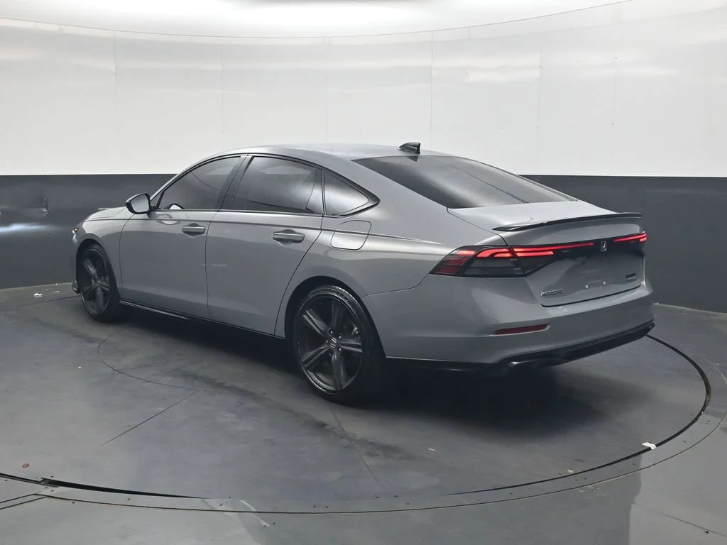 Used 2024  Honda Sport-L image 6