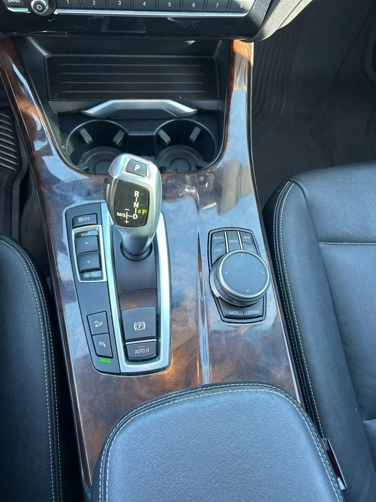 Used 2017 Black BMW xDrive28i image 14