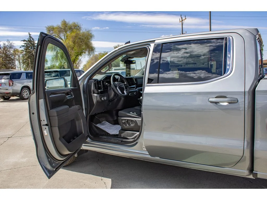 2026 GMC Sierra 1500 SLE - Photo 22
