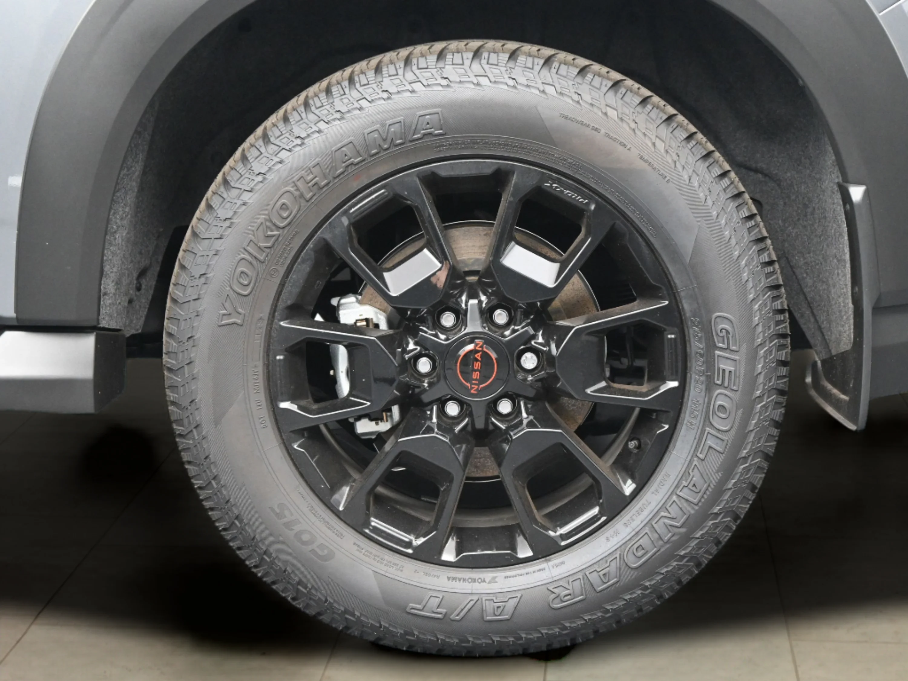 Certified Used 2025 Gun Metallic Nissan PRO-4X image 21