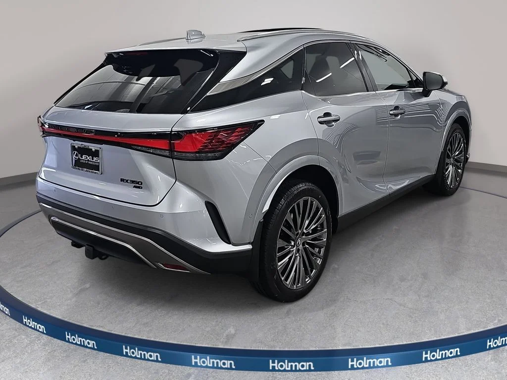 New 2026 Iridium Lexus LUXURY image 5