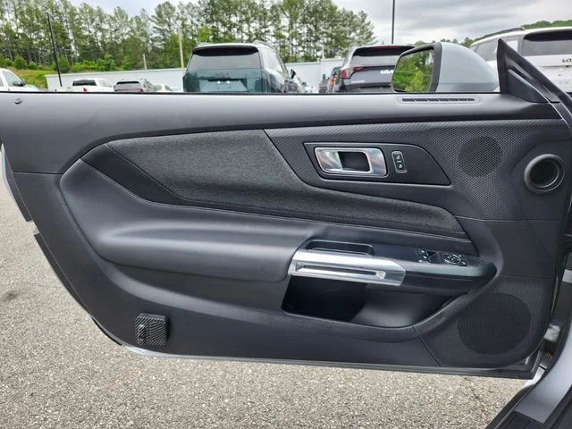 Used 2025 Silver Ford GT image 39