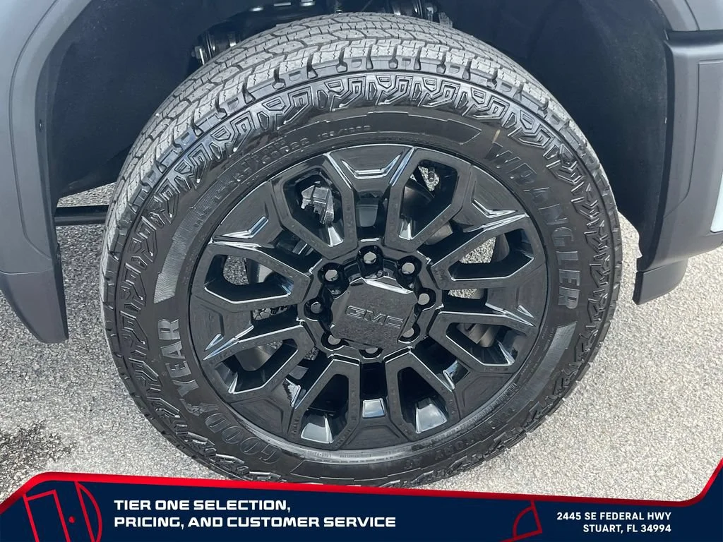 New 2026 Glacier White Tricoat GMC Denali Ultimate image 21
