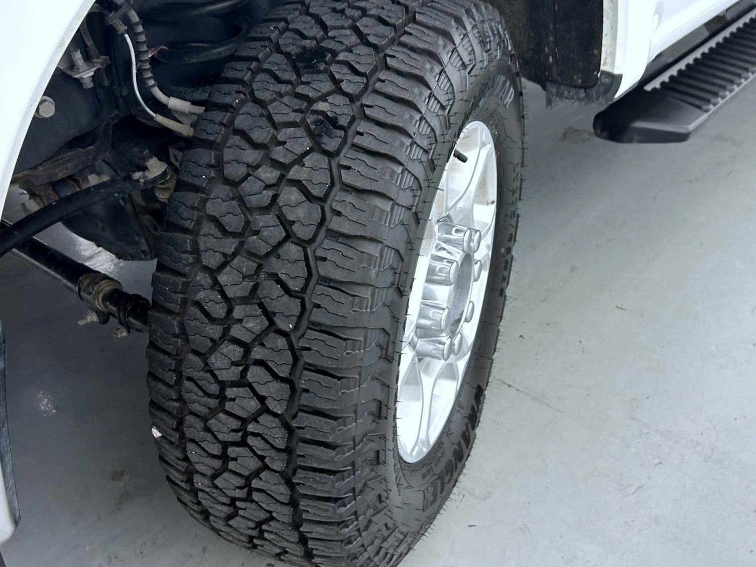 Used 2025 White Ford XLT image 24