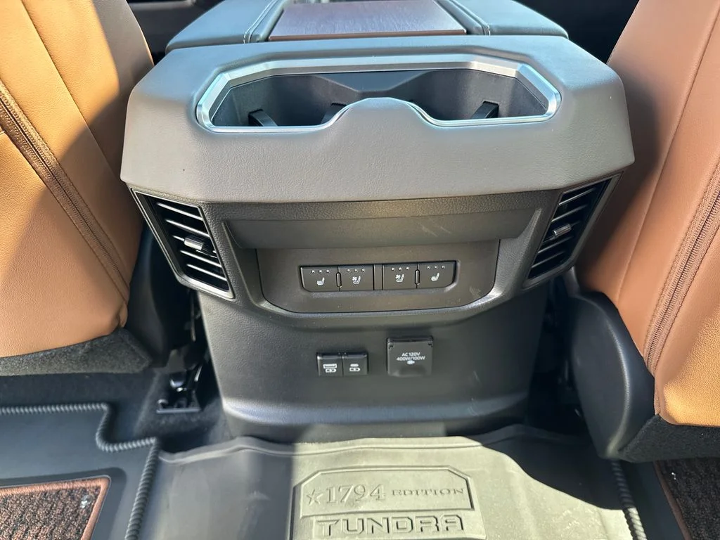 2026 Toyota Tundra 1794 Edition - Photo 18
