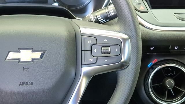 New 2026 White Chevrolet LT image 25