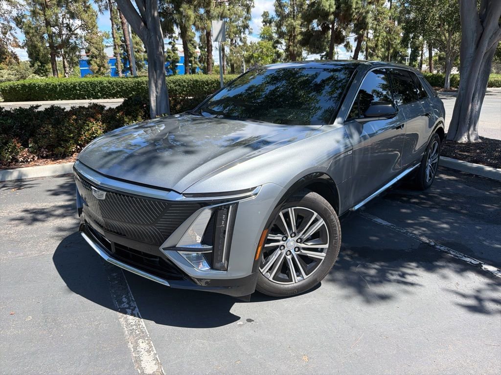 Argent Silver Metallic 2024 Cadillac LYRIQ Luxury 1 AWD SUV / Crossover All-Wheel Drive
