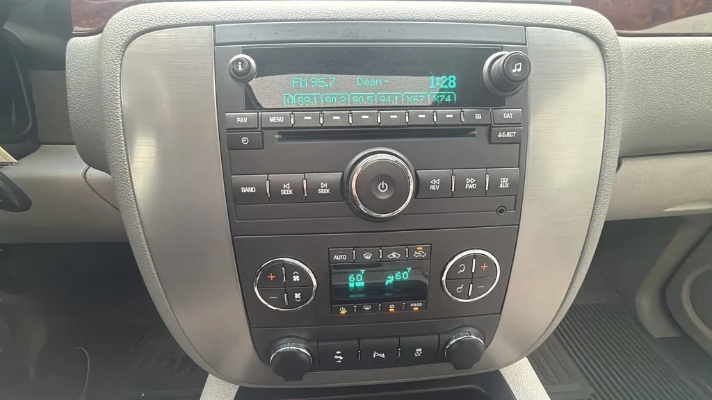 Used 2012 STEALTH GRAY METALLIC GMC SLT image 9