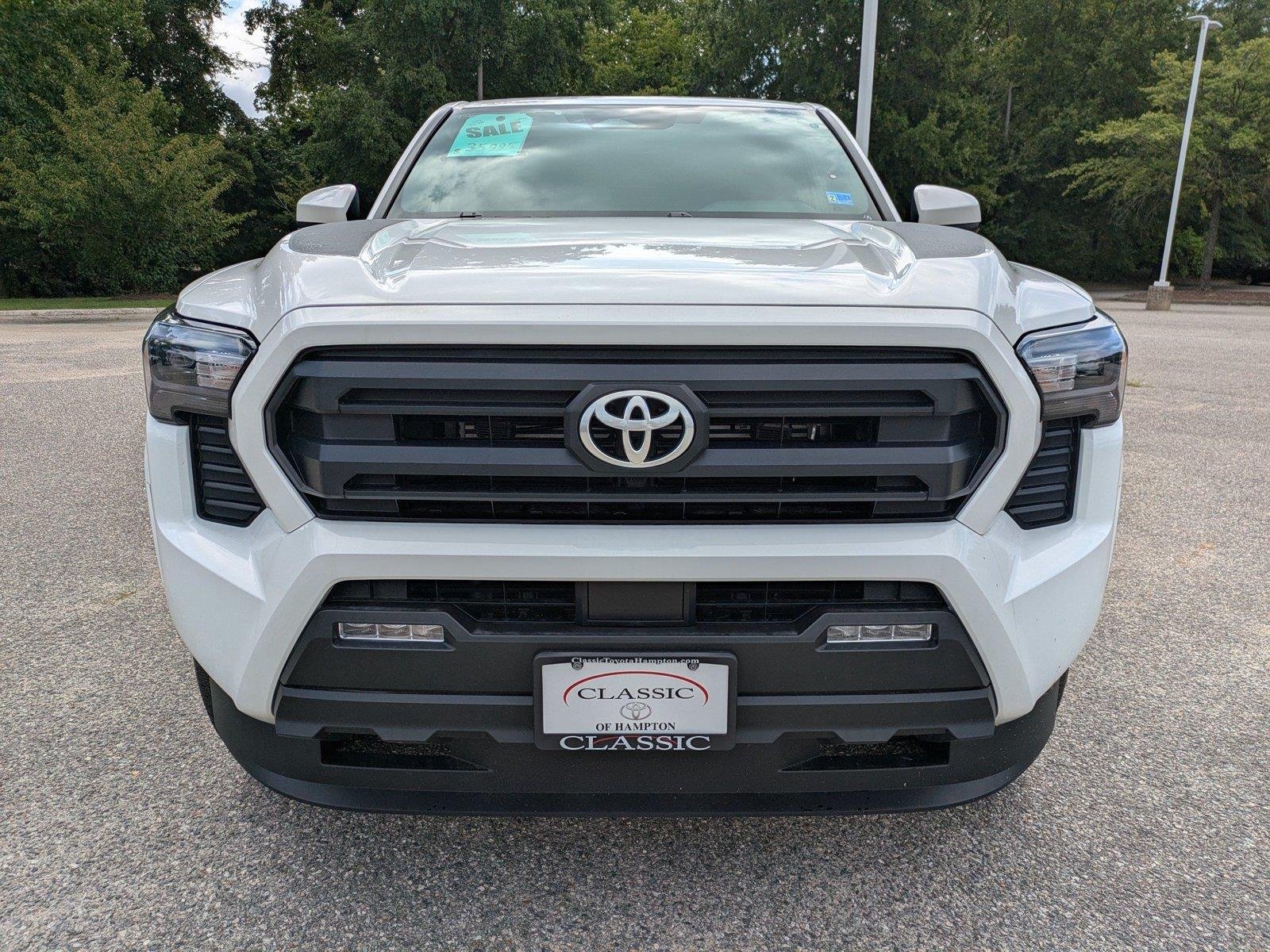 2026 Toyota Tacoma SR5 - Photo 9