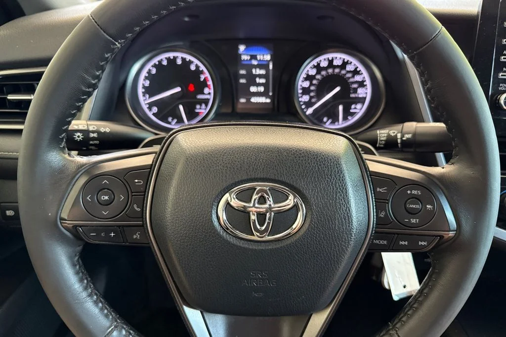 Used 2022 Silver Toyota SE Nightshade image 25