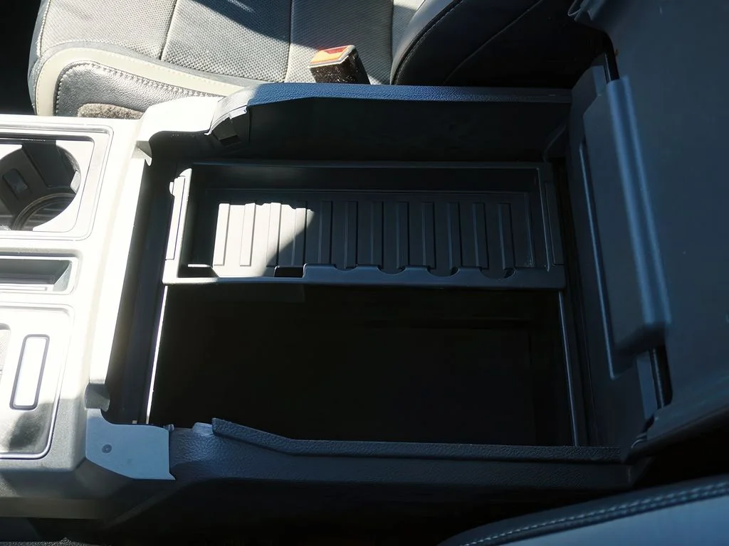 2018 Ford F-150 Raptor - Photo 32