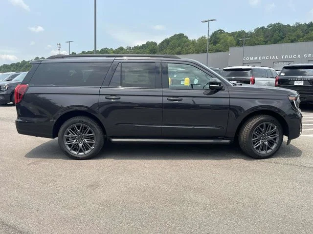 New 2026 Dark Matter Gray Metallic Ford Platinum image 2