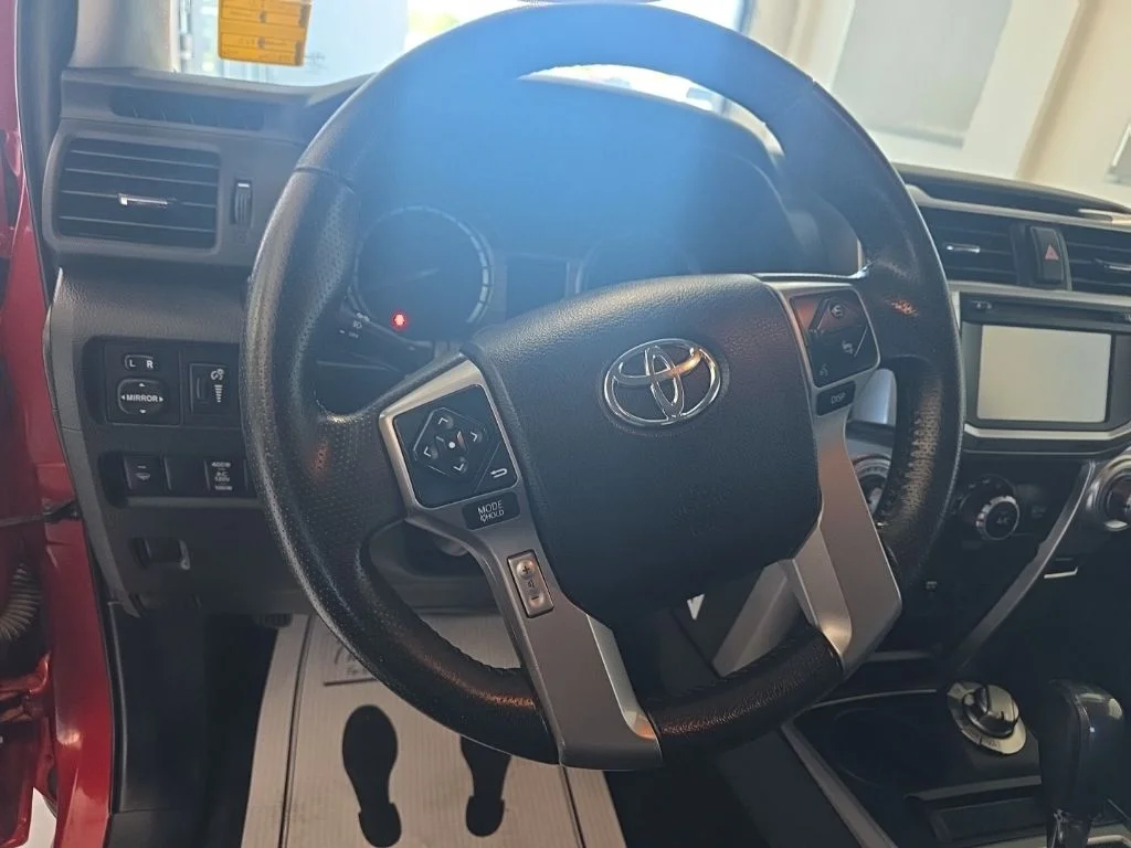 Used 2016 Barcelona Red Metallic Toyota SR5 image 11