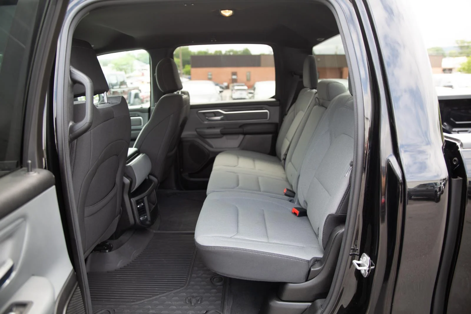 Used 2022 Diamond Black Crystal Pearlcoat Ram Big Horn image 21