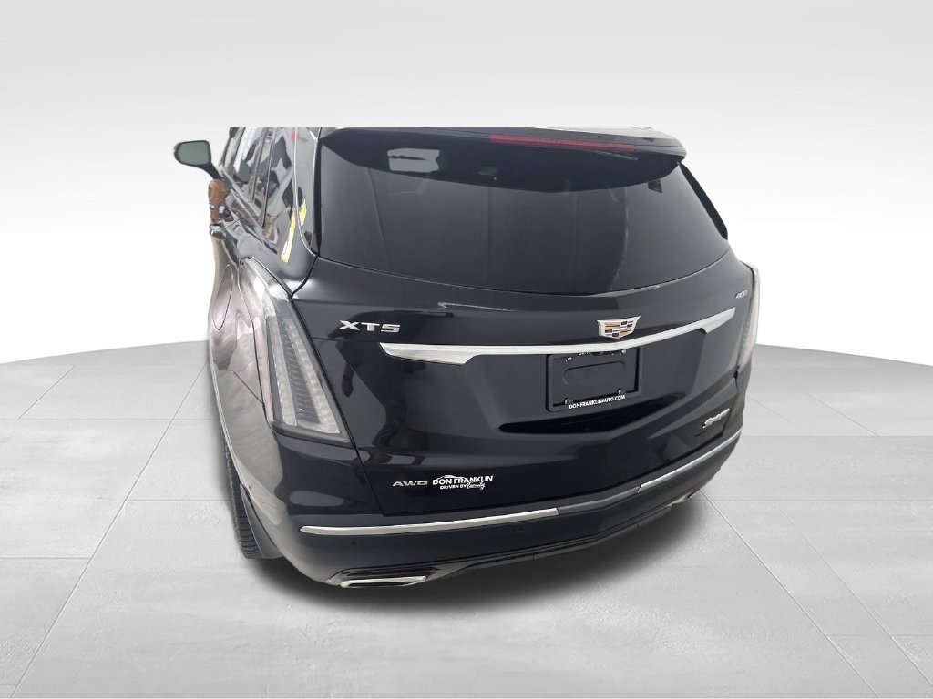 Used 2023 Black Cadillac Sport image 5