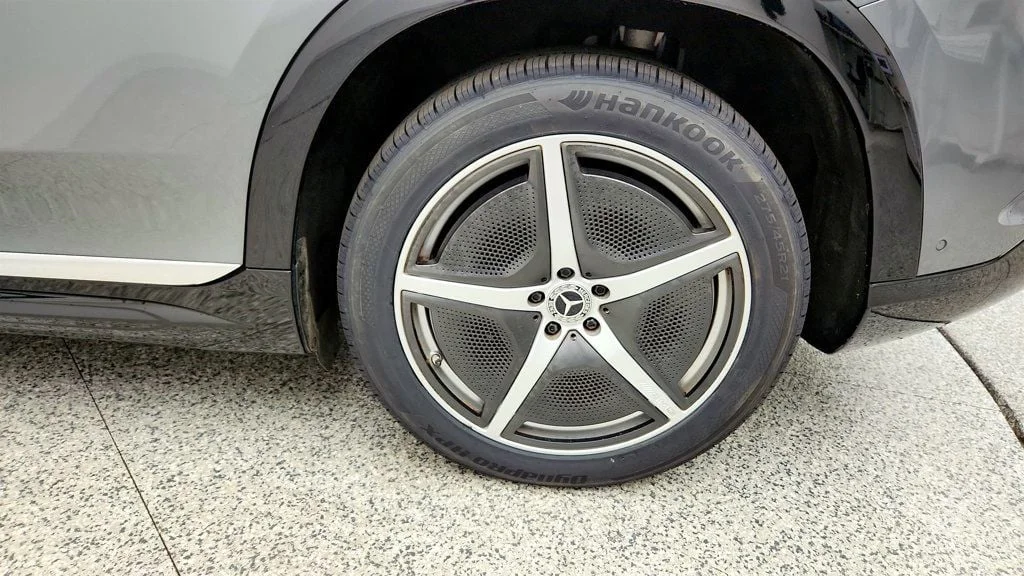 Used 2023 Selenite Grey Metallic Mercedes-Benz EQS 580 4MATIC® SUV, Exclusive w/ PRE-SAFE Rear Seat Package, HUD image 9