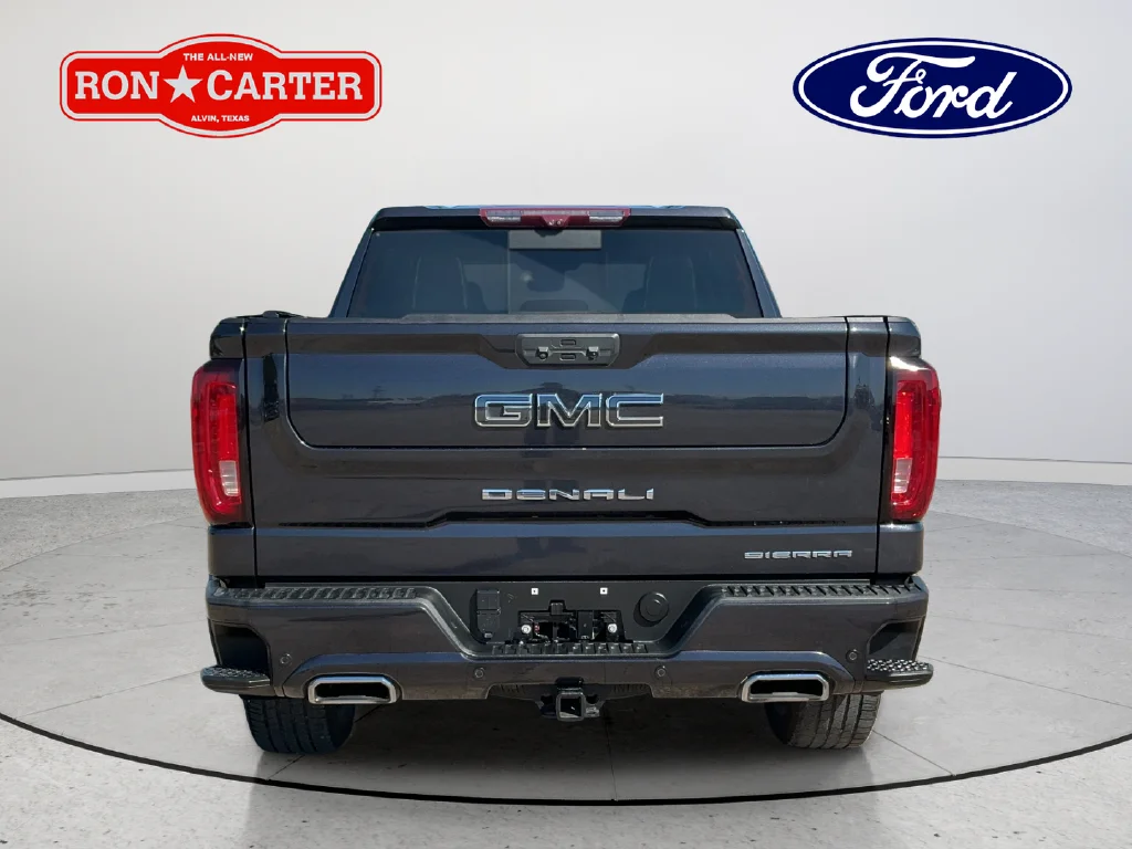 Used 2023 Silver GMC Denali Ultimate image 5