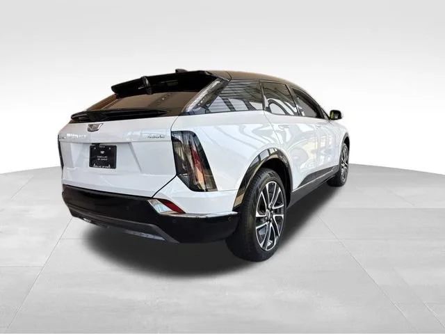2026 Cadillac OPTIQ Premium Sport - Photo 5
