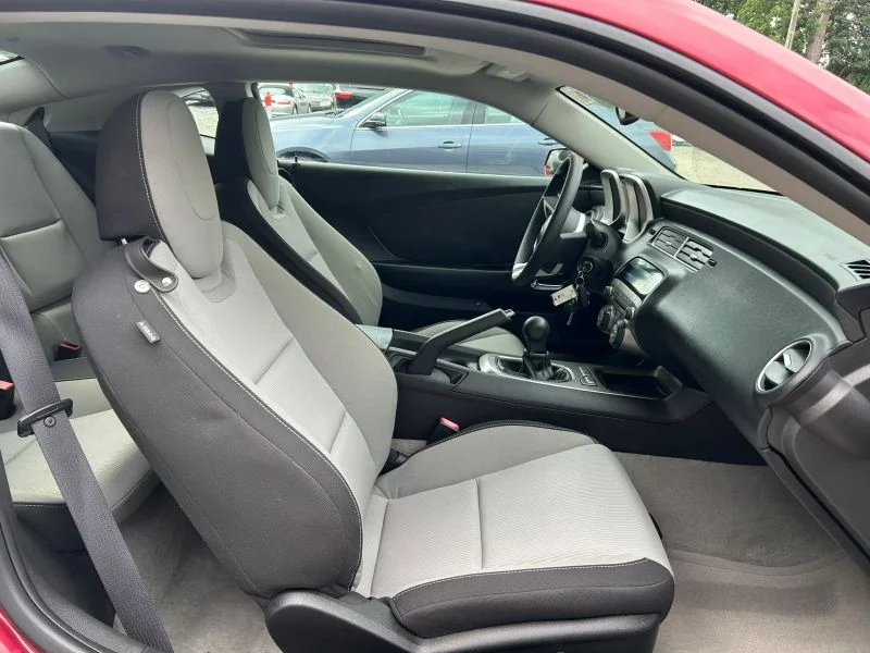 Used 2010 Red Chevrolet LT Coupe 2D image 20