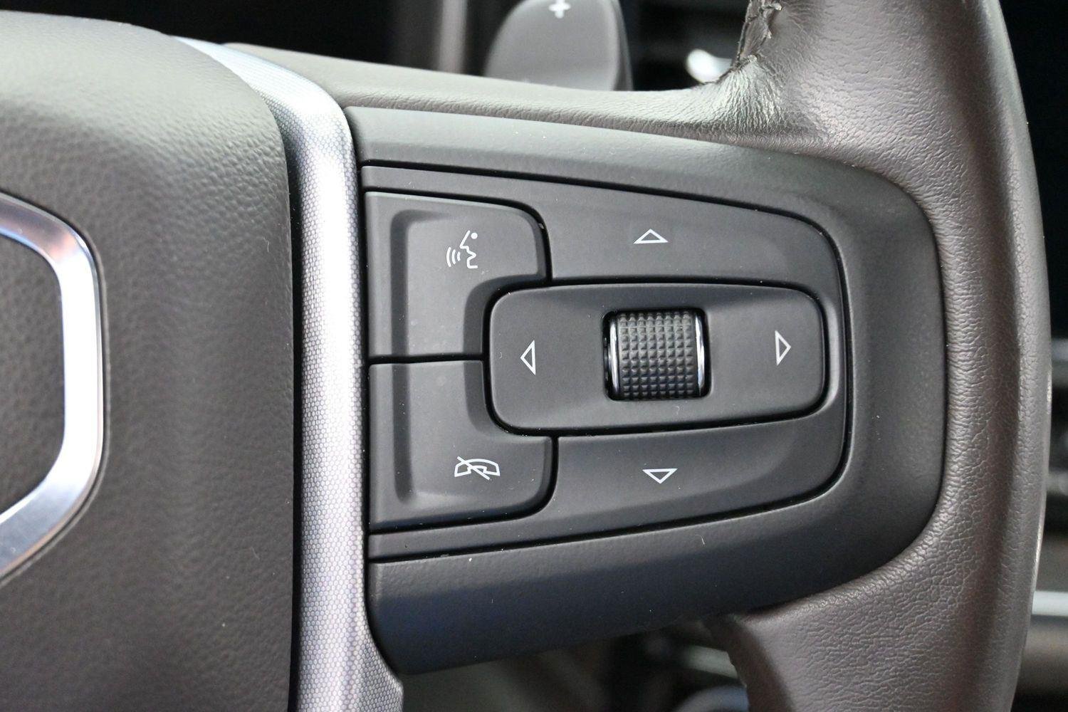 Used 2023 Summit White GMC SLT image 20