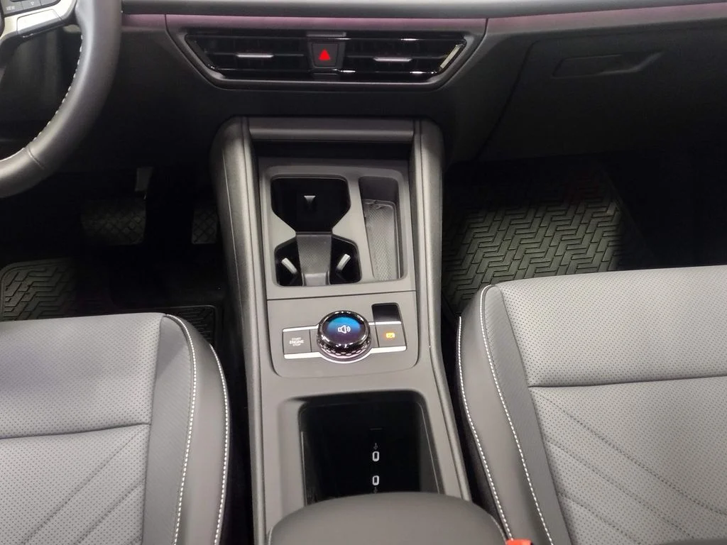 New 2026 Black Volkswagen SE image 36
